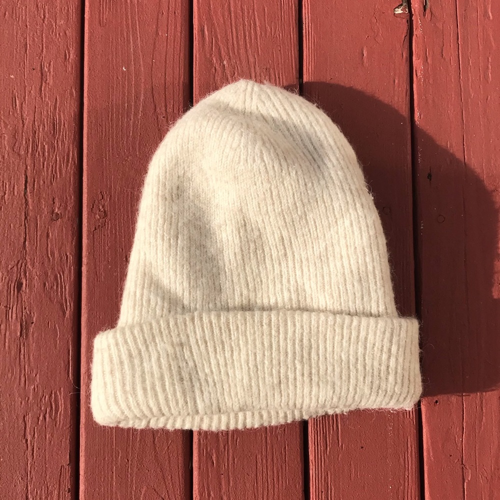 ZARA warm wool blend chunky slouchy beanie comfy cozy hat cream white winter